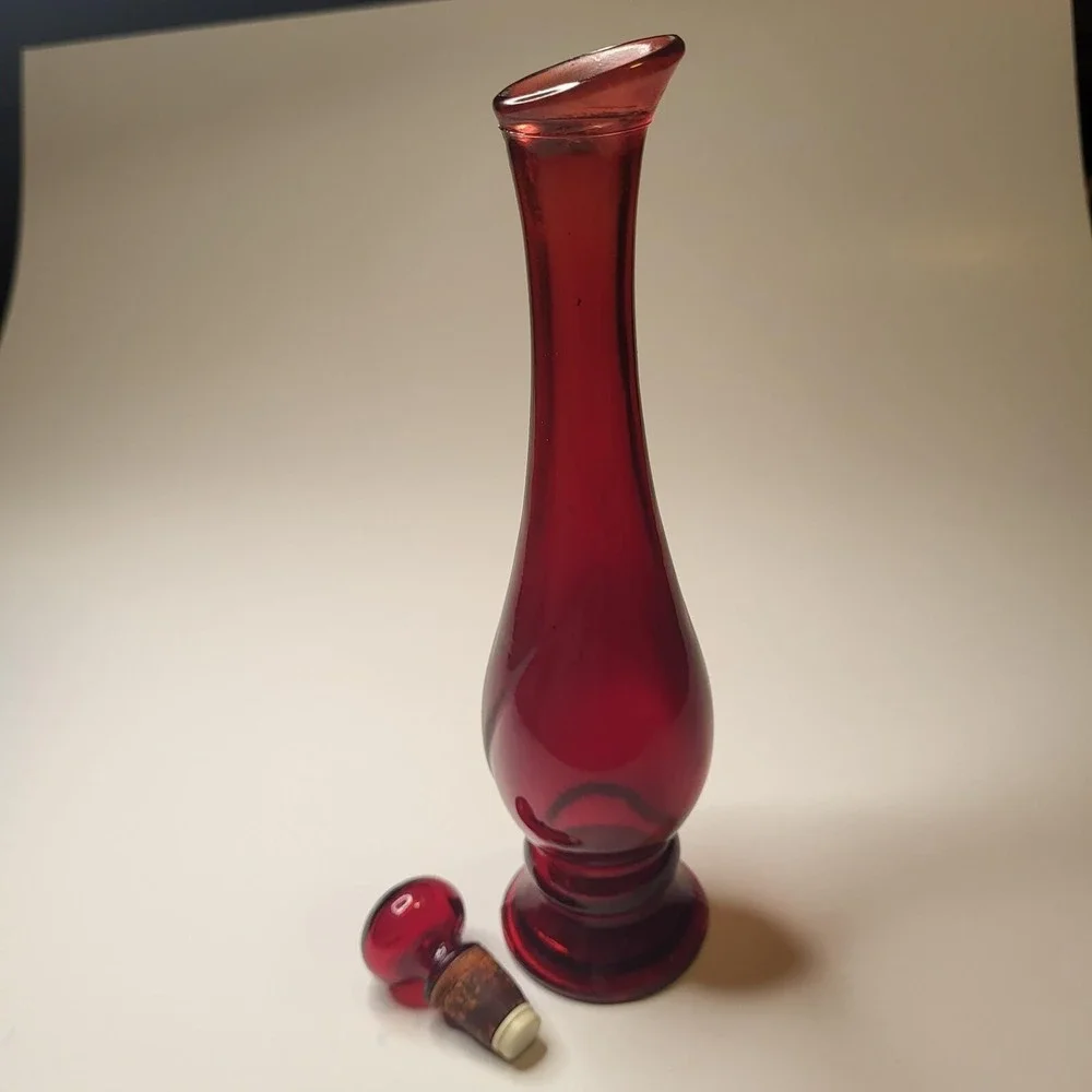 Vintage Avon Ruby Bud Vase Cotillion Cologne 3 Oz Red Glass Bottle Stopper